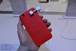 Quad-core Hisense Mira phone hands-on