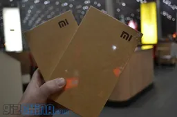 Xiaomi gave away free Hongmi phone everyone at Beijing launch