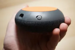 Google Plans To Produce a Google Home Smart Speaker With Screen