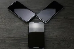 $129.99 Vernee Thor compared to iPhone 6S and Moto X