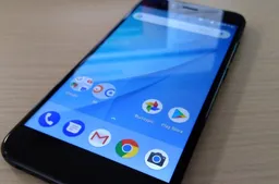 Xiaomi Mi A1 review: best of two worlds?