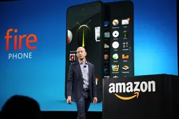 The Amazon Fire Phone is here: Blends high-end specs with one-handed operation