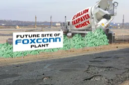Foxconn Proposed US Plant Makes Farmers Millionaires Overnight