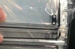 Samsung Galaxy S10 Camera Cut Out Confirmed by Screen Protector