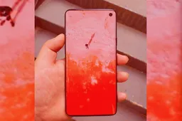 Apparently a Red Galaxy S10 isn't on the company plans