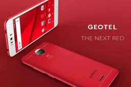 All aboard the red train, Geotel Amigo is coming