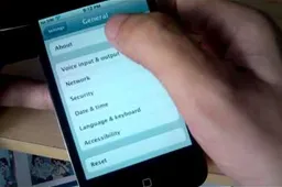 GooApple Y5 1Ghz With Retina Display Launched Hands On Video