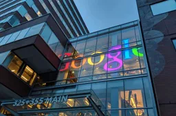 Apple & Google under investigation by UK regulators over browser dominance