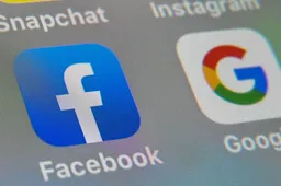 Facebook will bring audio and video calls back to the main mobile app