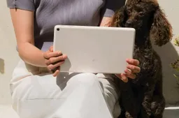 Google Pixel Tablet breaks cover alongside the Pixel 7 series duo