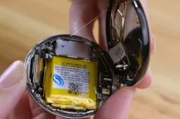 Some Google Pixel Watch Units Are Falling Apart on Their Own