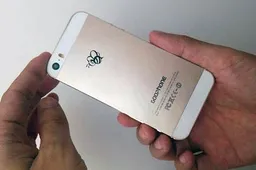 First look and hands on with the Gold GooPhone i5S, iPhone 5S clone