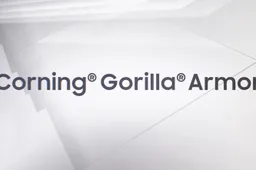 Gorilla Armor of Samsung Galaxy S24 Ultra Compared Against iPhone 15 Pro Max