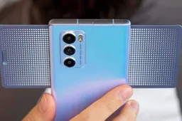 LG Wing Arrives On T-Mobile Along With BOGO Deal