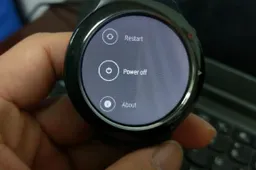 Remember HTC's smartwatch? Well it's back, code-named "Halfbeak"