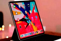 iPad with 10.86-inch OLED display had its development suspended