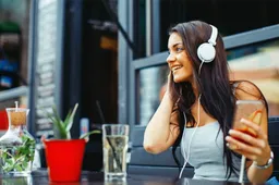 Canalys: Personal Audio Device Will Become The Second Largest Smart Device Category