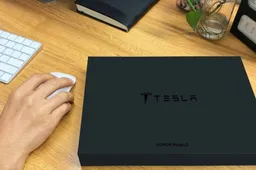 Honor Magic 2 Tesla Edition retail box leaks; hints at a special edition