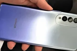 Honor X20 with Dimensity 1200 appears in a live photo