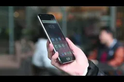 UMi Touch finally get's a hands on video