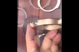 Elephone ELE Watch components shown in video