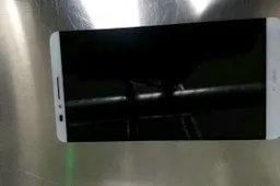 Purported Huawei Ascend D3 looks a lot like the HTC One