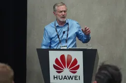 Huawei CSO: The US’s tough attitude towards us is a "shame and futile"