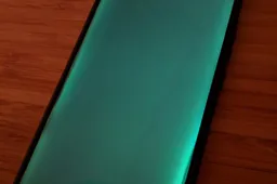 Huawei Mate 20 Pro with faulty display will be replaced