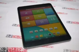 7.9 inch and 2048 x 1536 iFive Mini3 hands on