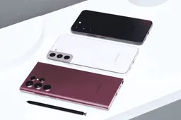 Samsung Galaxy S22 series is being contemplated with a new update