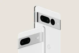 Google Pixel 7 real live photos emerge in the wild