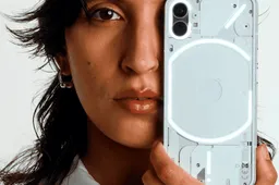 Nothing phone (1) launched for €469; Is it the "new OnePlus One"?