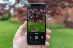From Amateur to Pro: Mastering Smartphone Photography with Clever Hacks