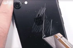 Say Goodbye to Protective Cases: Apple Working on Scratch-Resistant iPhones