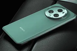 Honor Magic 7 Pro Spotted in Live Images