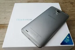 Blackview R6 Unboxing: Fullmetal Brick