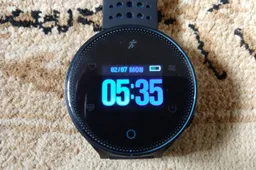 Microwear X2 Bracelet review: packed with features at a very reasonable price