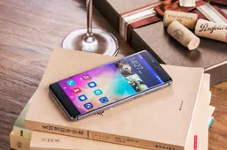 First Elephones S3 are on their way to the customers