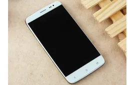 Update! iNew i4000 yet another budget, quad-core 1080 phone available now!