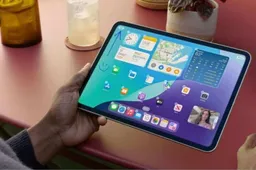 iPadOS 18 Released: Customizable Home Screen and Built-in Calculator Arrive After 14-Year Wait