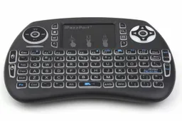 Get the multifunctional iPazzPort wireless keyboard for €7.67