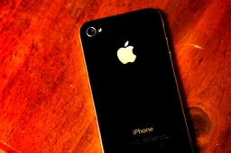 iPhone 12 will not come with a charging head - analyst says why