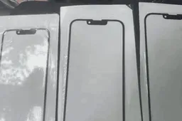 iPhone 13 front panel leak - uses a smaller notch and earpiece at the top