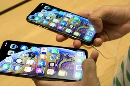 The foldable iPhone will have two separate display panels and a hinge