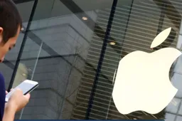 Apple is reportedly cutting iPhone production by 10 percent