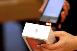 Apple makes a serious attempt to capture India