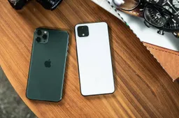 Android phones lose their value twice as fast as iPhone