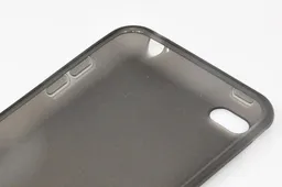 New iPhone 5 Cases Point at "Tear Drop" Design