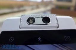 OPPO could launch wireless VOOC and rotating camera at MWC