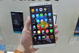 IFA 2015: Lenovo PHAB Plus might be huge but it fits me like a glove